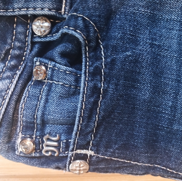 Miss Me Relaxed Boot Cut Jeans size 27 - Picture 3 of 7